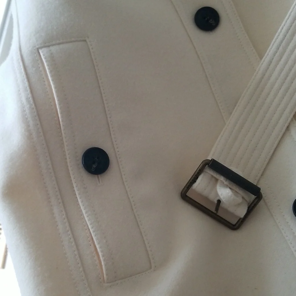 Burberry Cream White Wool Blend Single Breasted "Indiana" Peacoat - Picture 6 of 16